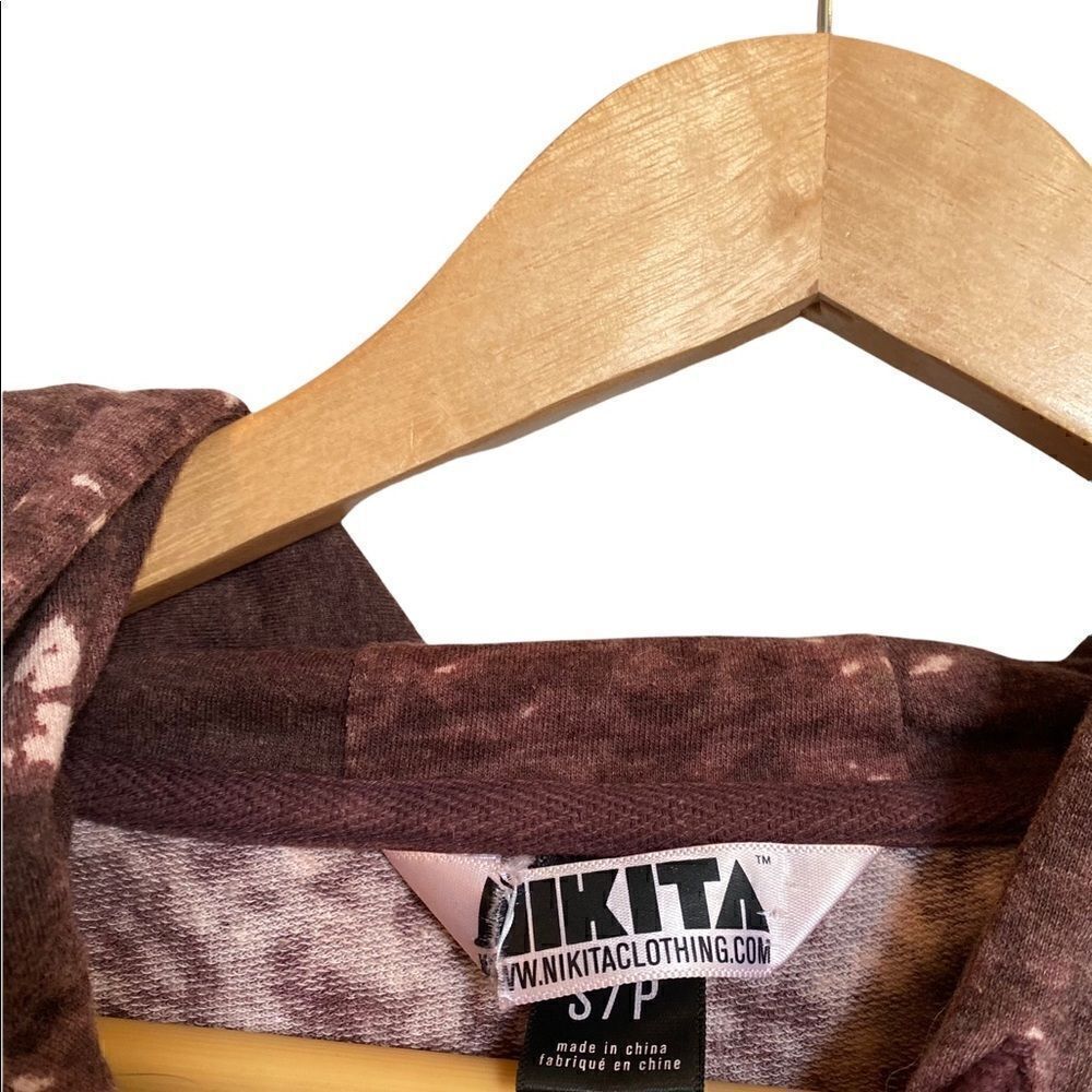 Nikita Clothing Women’s Classic Front Zip Hoodie Size Small - Picture 2 of 6